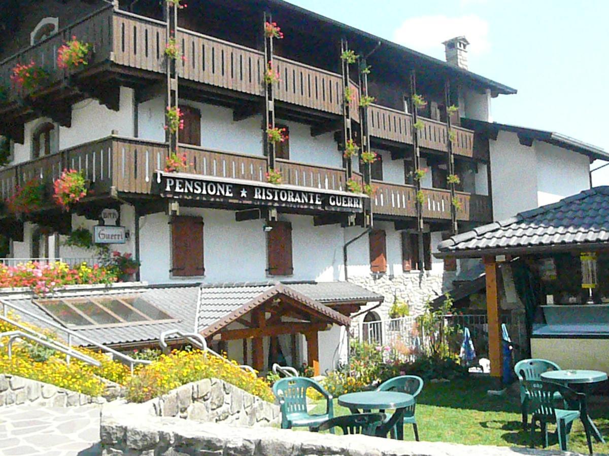 Albergo Ristorante Guerri Pievepelago Esterno foto